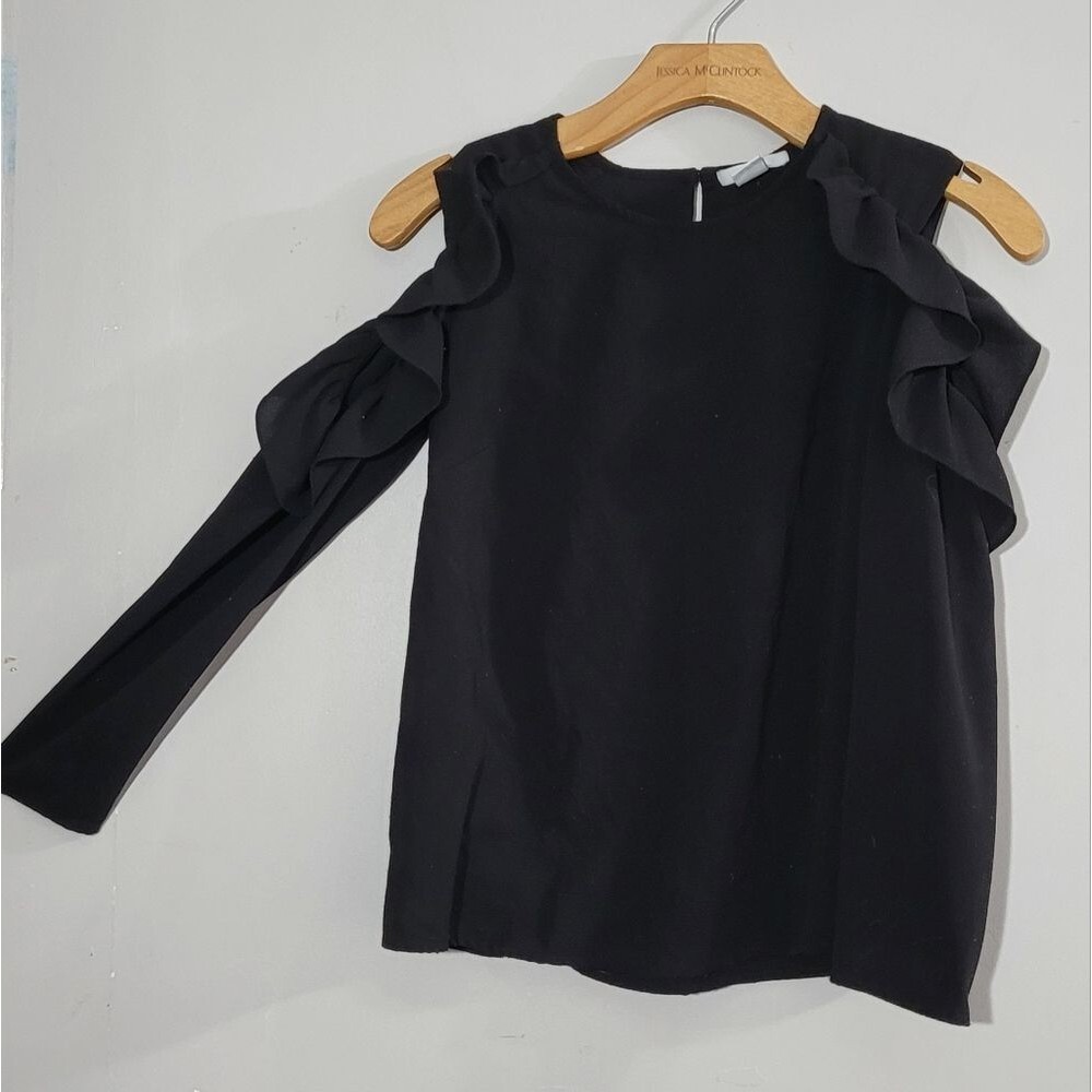Bar III womens XXS Cold-Shoulder black long-sleeved Top with Ruffled Panels